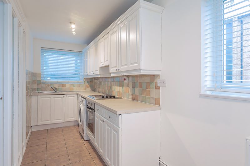 Kitchen- click for photo gallery